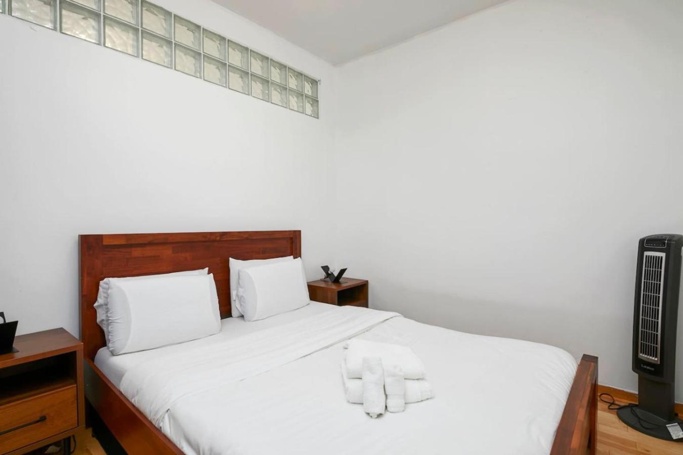Magnificent 4br In Downtown Mont-royal Zd0 Apartment Montreal
