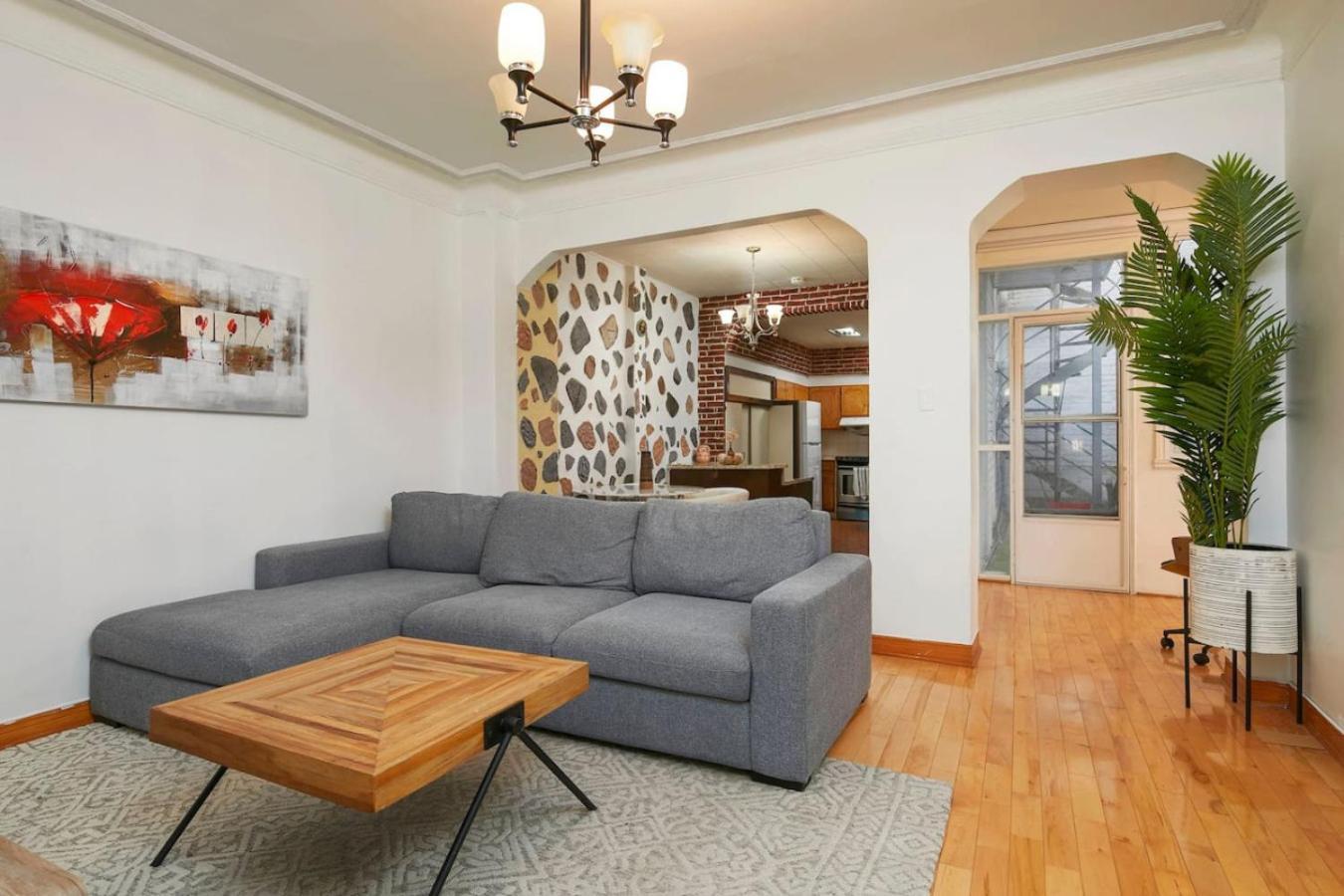 Magnificent 4br In Downtown Mont-royal Zd0 Apartment Montreal